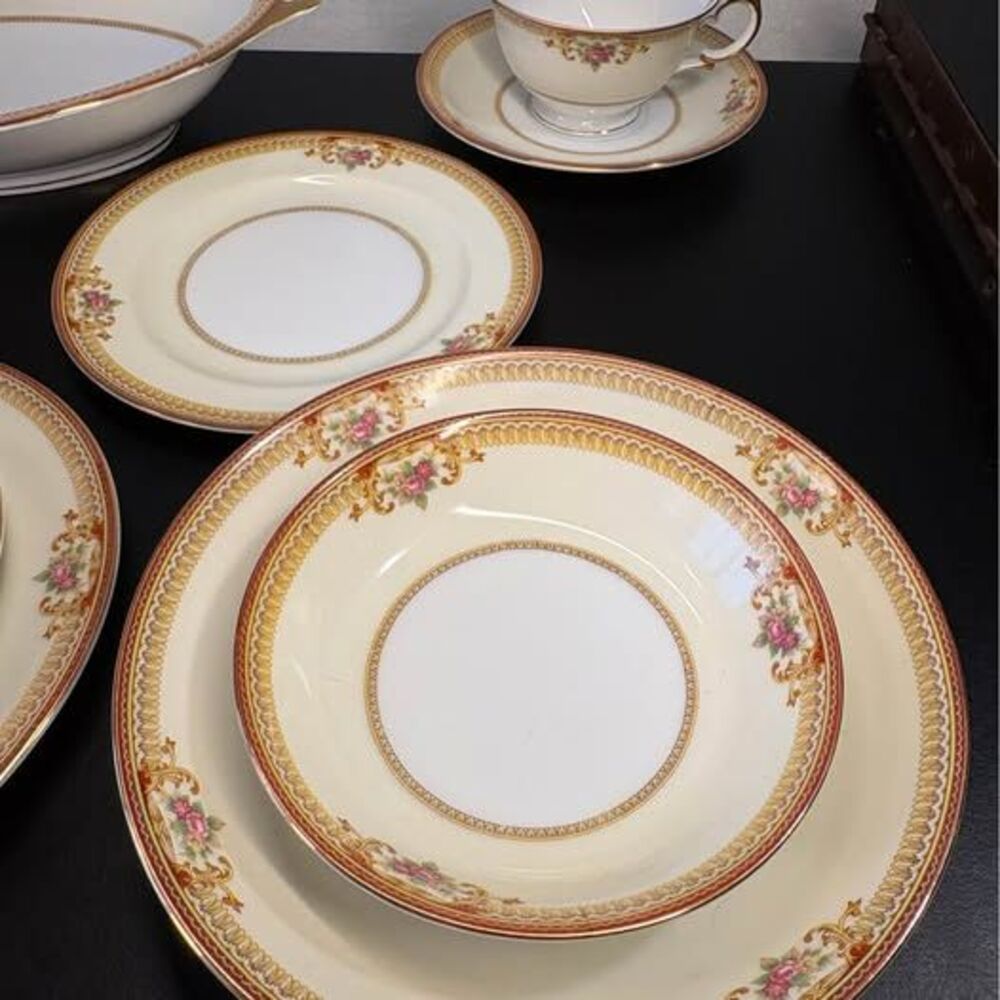 Meito China Plateware 50 pc Set - Gold Floral Design